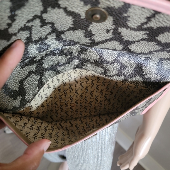 RARE Authentic Vintage YSL Clutch Bag - Picture 15 of 16
